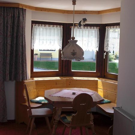 Hotel-Pension Flora Saalbach-Hinterglemm Kültér fotó