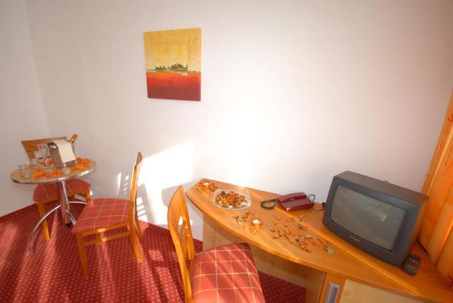 Hotel-Pension Flora Saalbach-Hinterglemm Kültér fotó